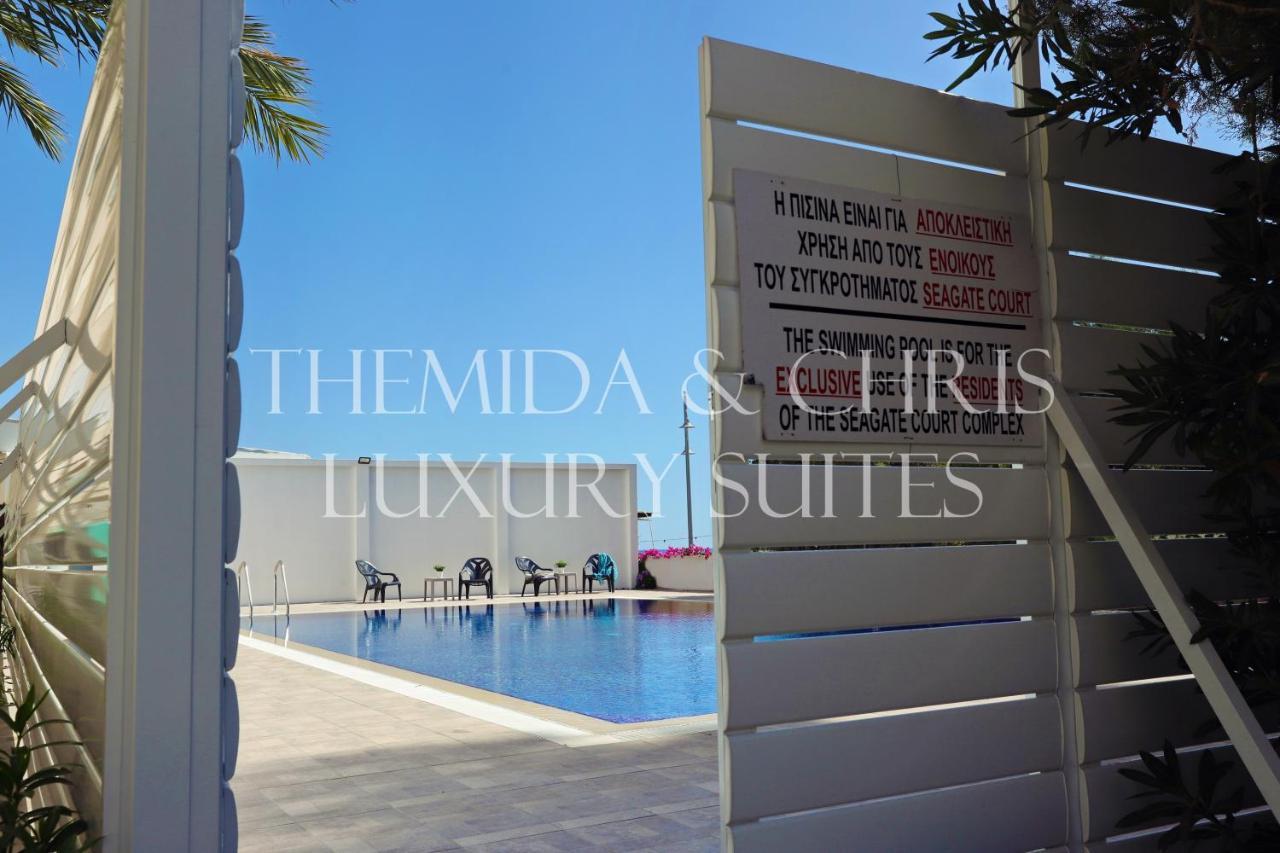 Апартаменти Front-row - Skyline Retreat - Pool Access