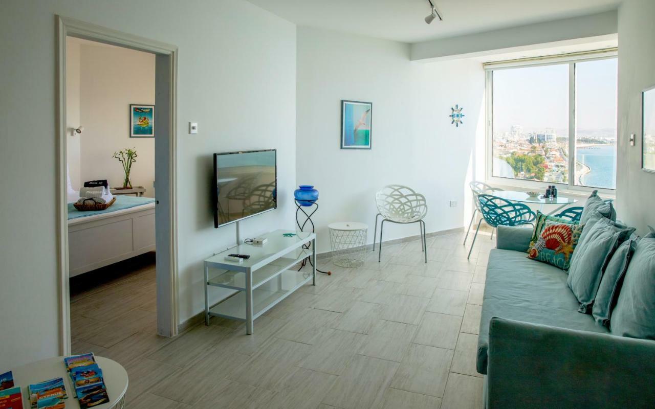 Апартаменти Front-row - Skyline Retreat - Pool Access
